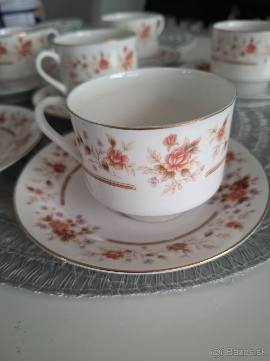 šálky a tanieriky súprava - 4