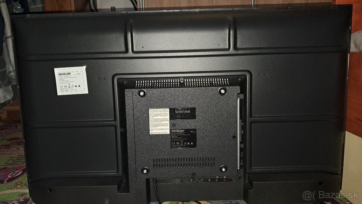 LED TV Sencor SLE 40F20TCS: - 4
