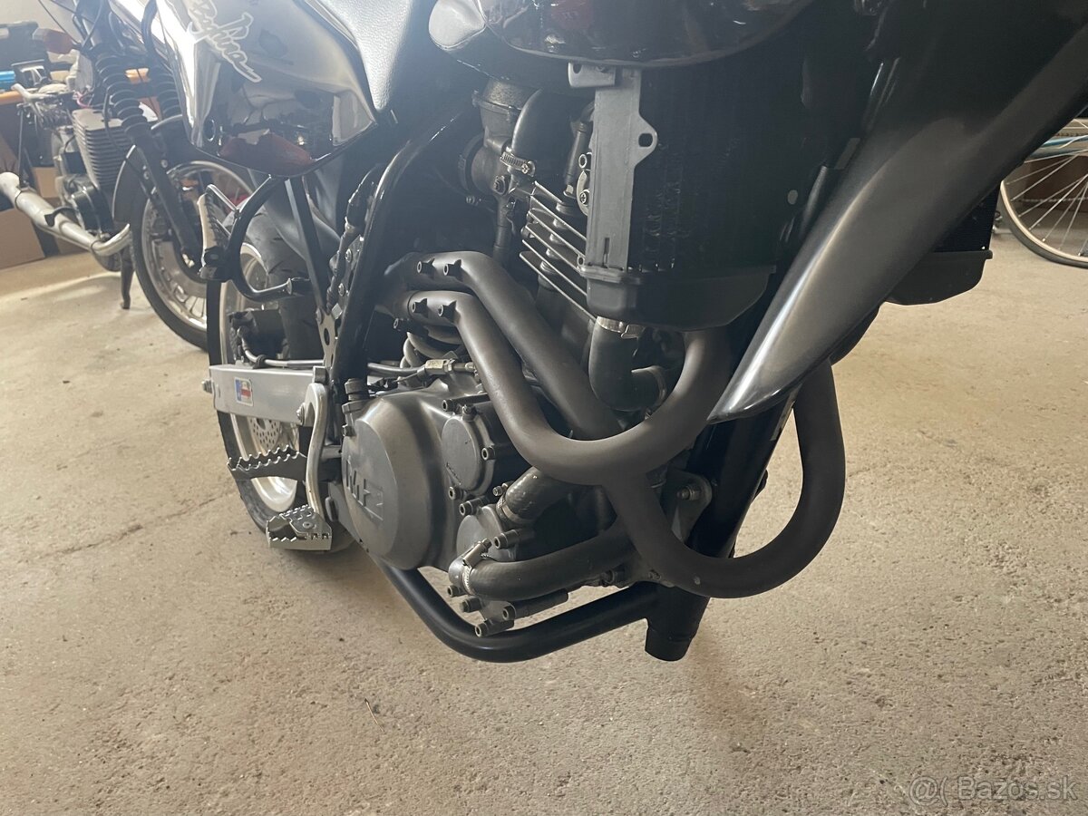 MZ baghira 660 supermoto - 4