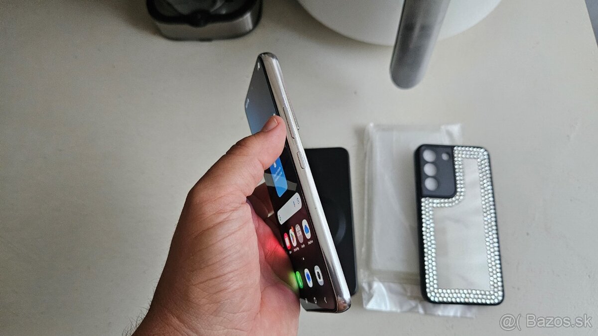 Samsung Galaxy S22 biely 128GB - 4