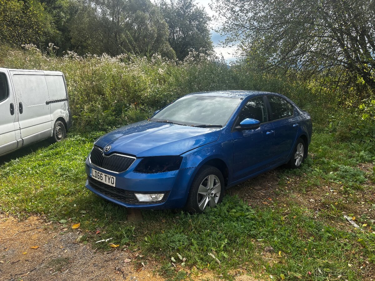 predam skodu octavia 3 a octaviu 3 combi - 4