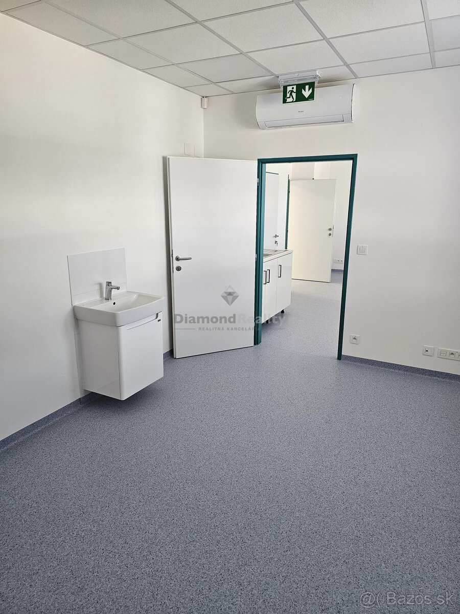 Na prenájom ambulancia pre lekára - 4