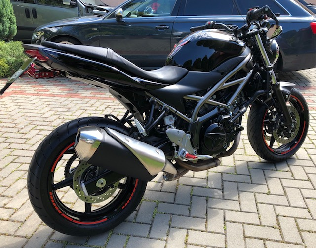 Suzuki SV 650 Street - 4