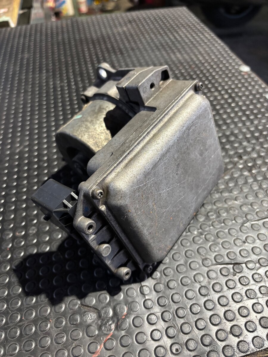 Peugeot 207 Citroen C3 - 4