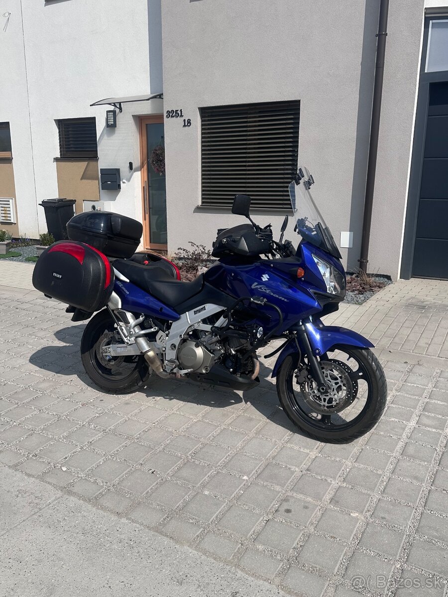 Suzuki DL 1000 - 4