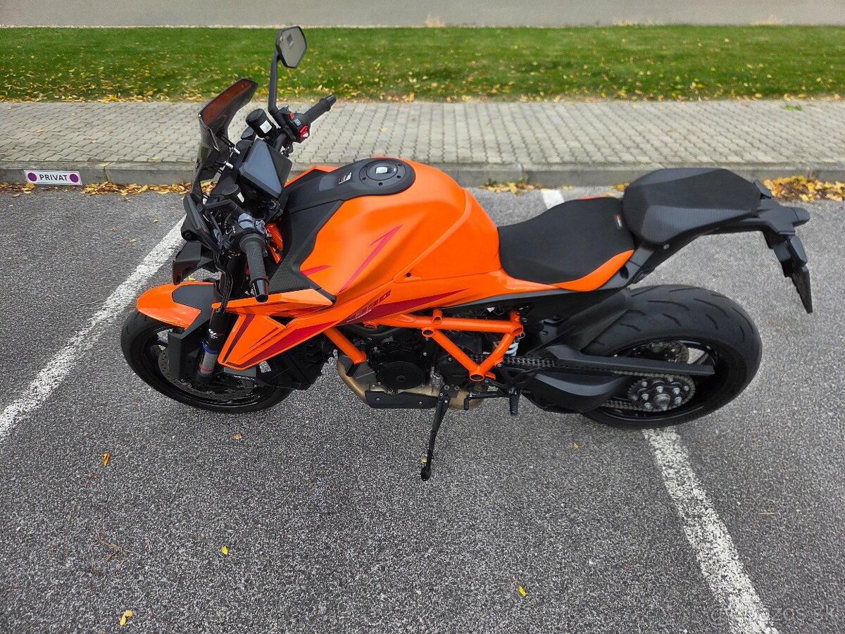KTM 1390 Super Duke R EVO - 4