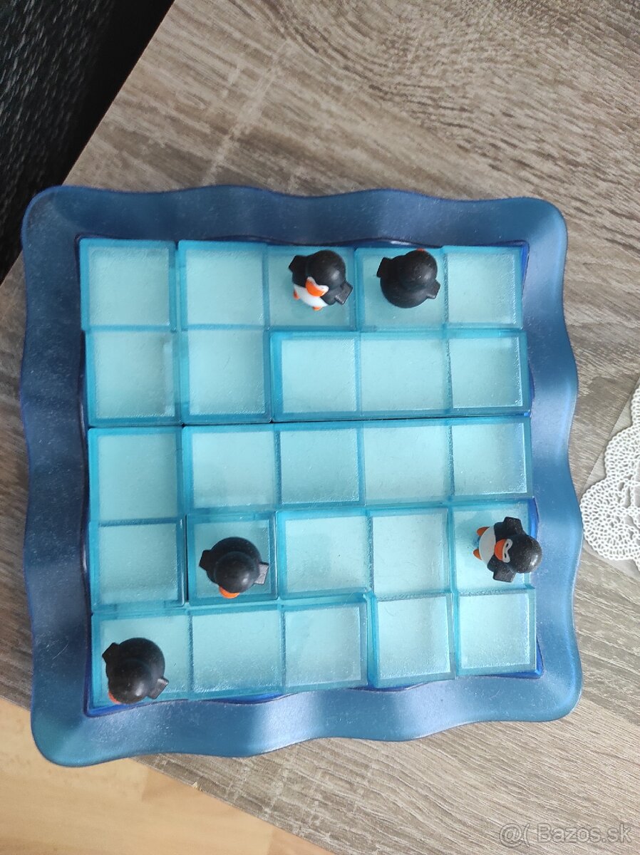 Predám kvalitnú hru - stolný futbal a hru tučniaky - 4