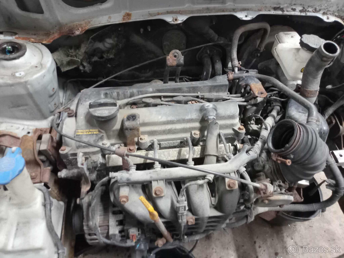Predám motor na Hyundai i10 a i20 1.2 57kw - 4
