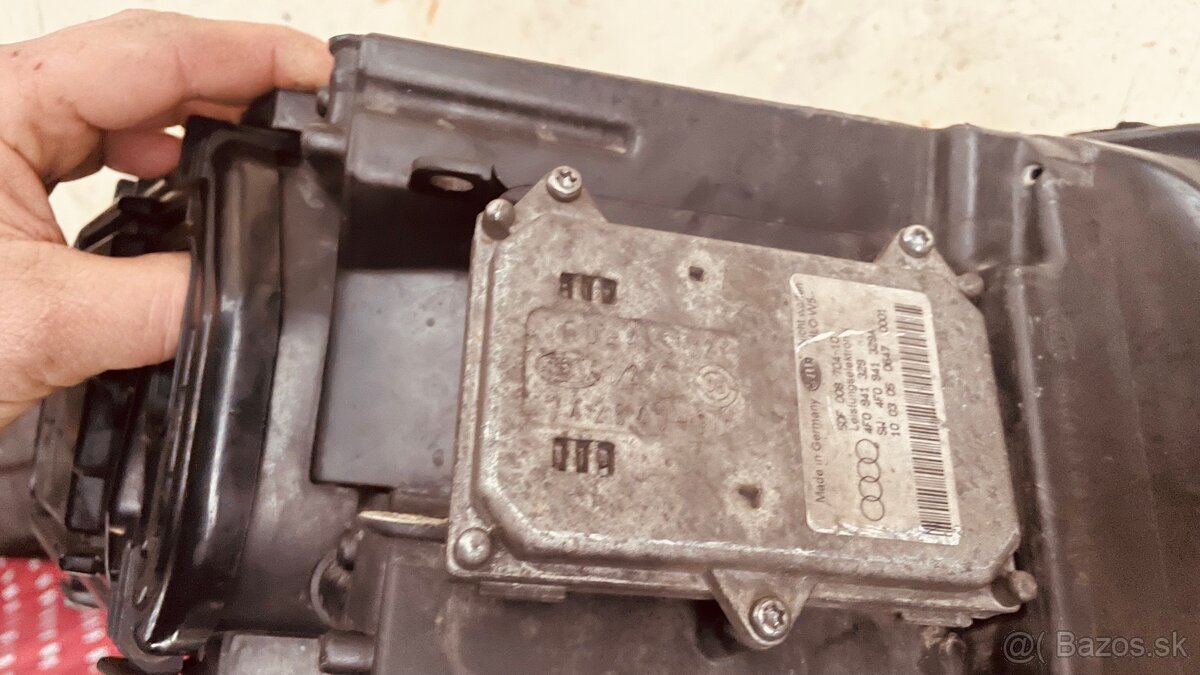 Bixenóny Audi a6c6 - 4