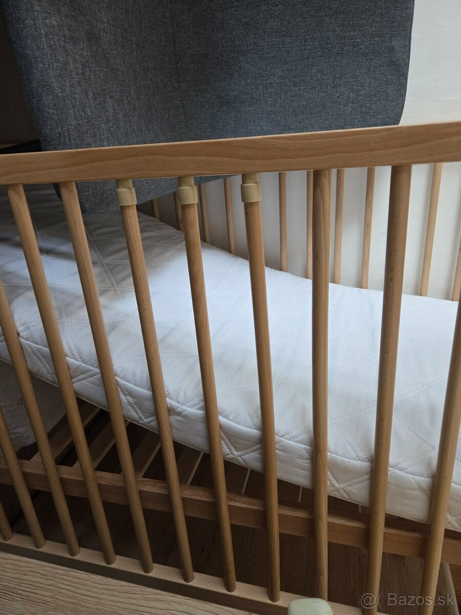Drevená detská postieľka - 4