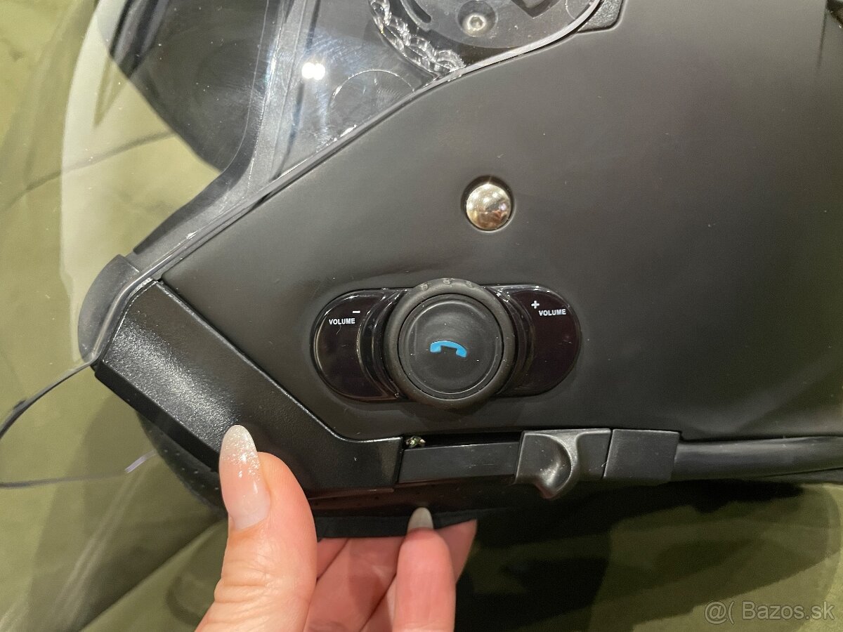 Prilba Eight s bluetooth - 4