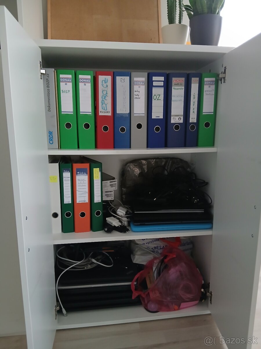 Predám Skrinky z kancelárie - 4