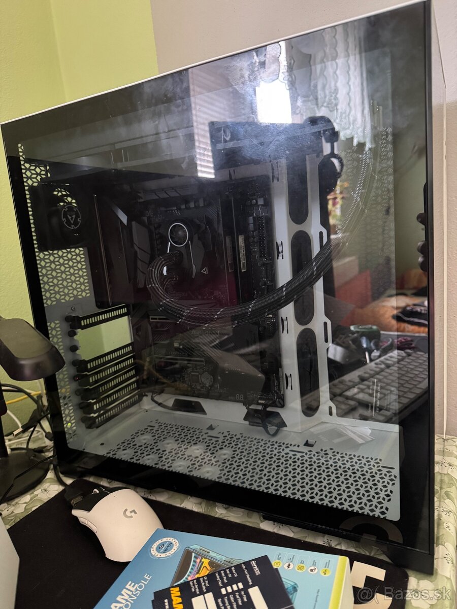 PC skrinka MAGNIUMGEAR - 4