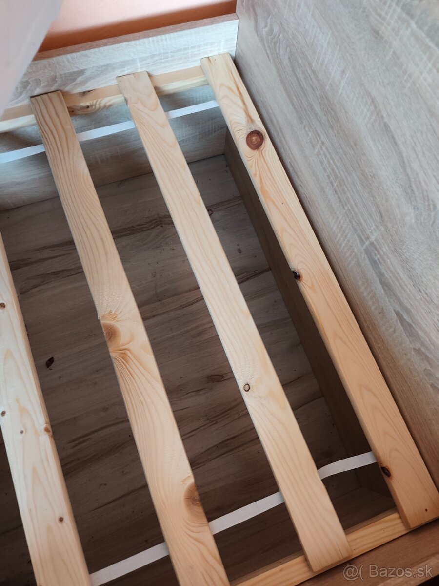 Predám posteľ 90x200 - 4