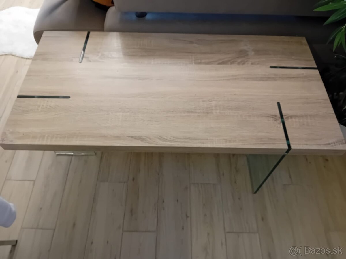 Predám moderný konferenčný stolík – sklo + drevo (60 €) - 4