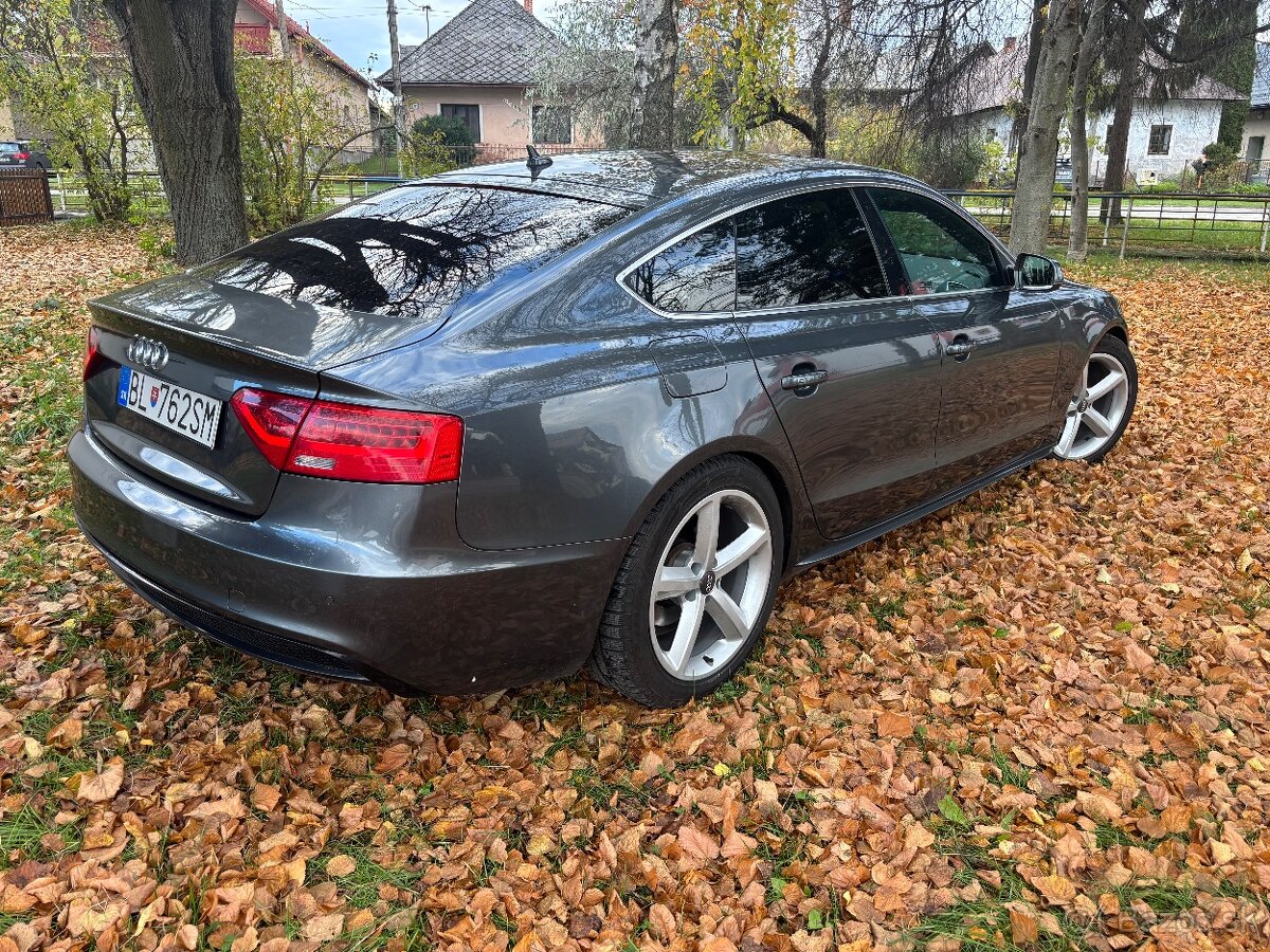 Predám Audi A5 2.0TDI 130kW Quattro Sportback 3x S-line - 4