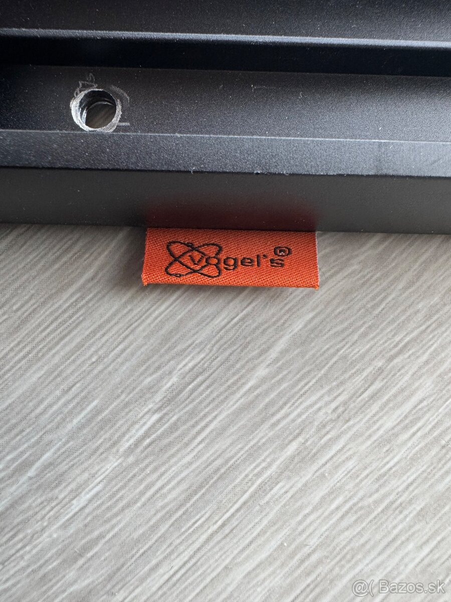 VESA držiak na monitor Vogels - 4