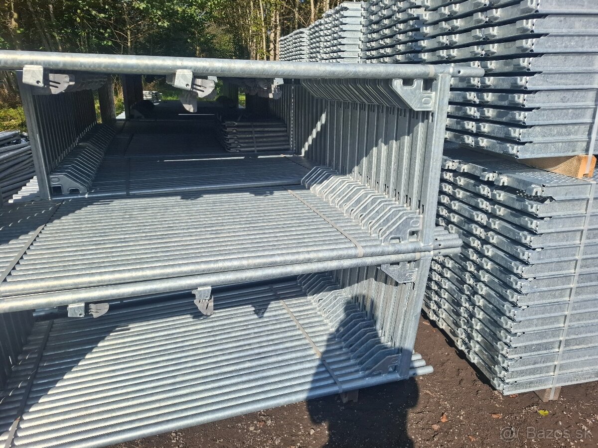 Prodám lešenie L73,447m2(layher,alfix,bauman) - 4