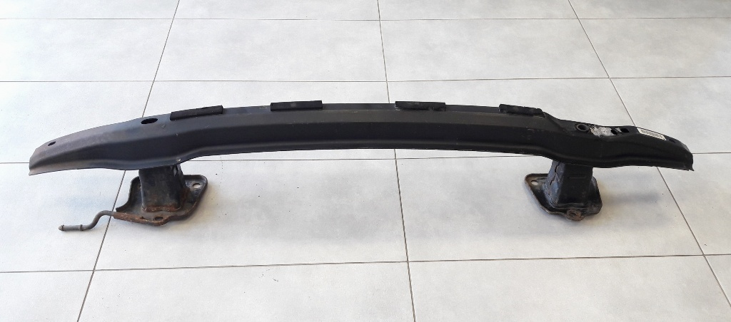 BMW 3 E92/E93 Výstuha zadného nárazníka - 4