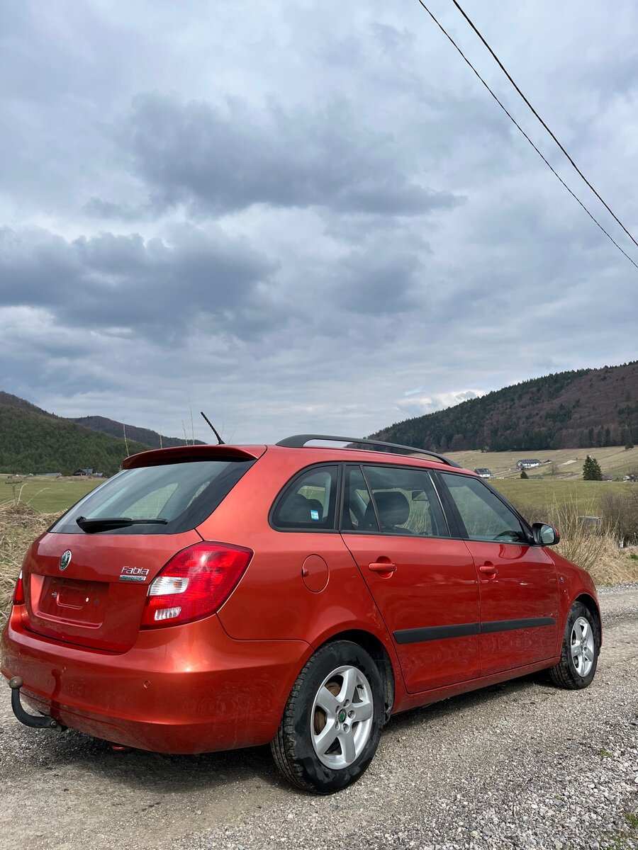 Škoda Fabia - 4