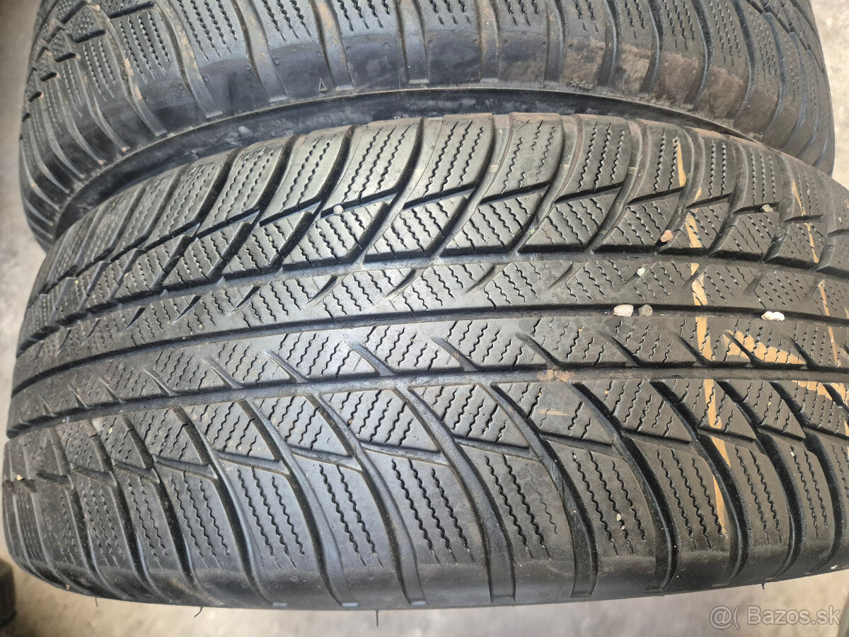 205/60 r16 zimné 4 ks BRIDGESTONE dezén 6,6 - 5,9 mm - 4