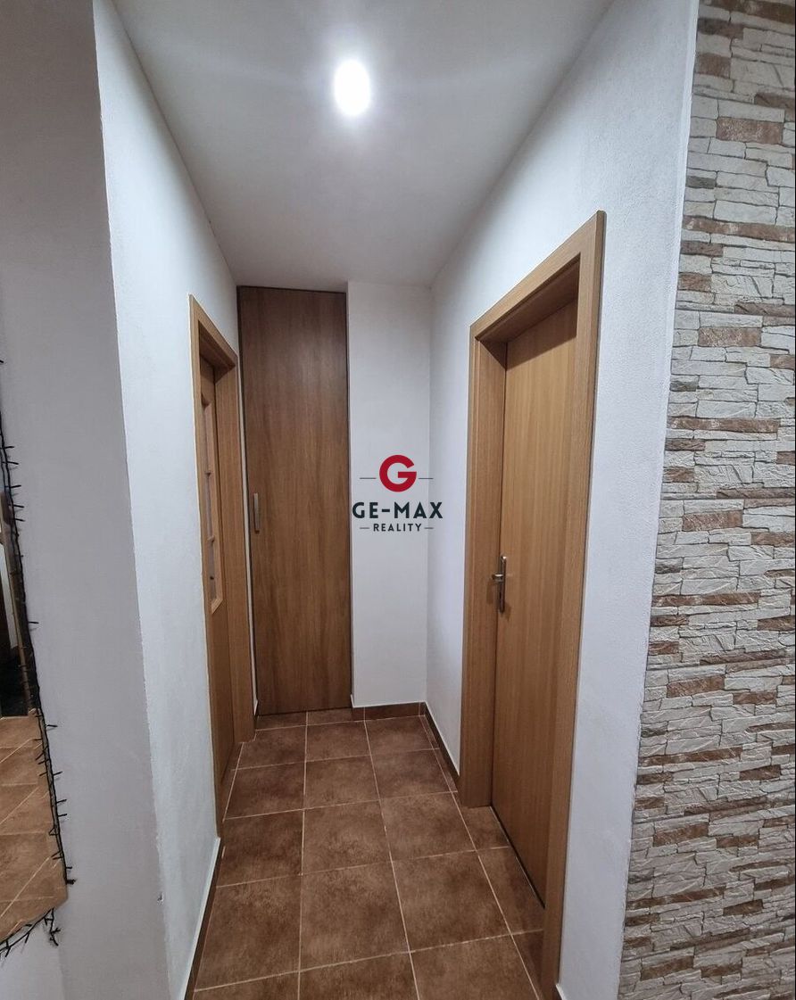 Na predaj zrekonštruovaný 3-izbový byt – sídlisko Východ - 4