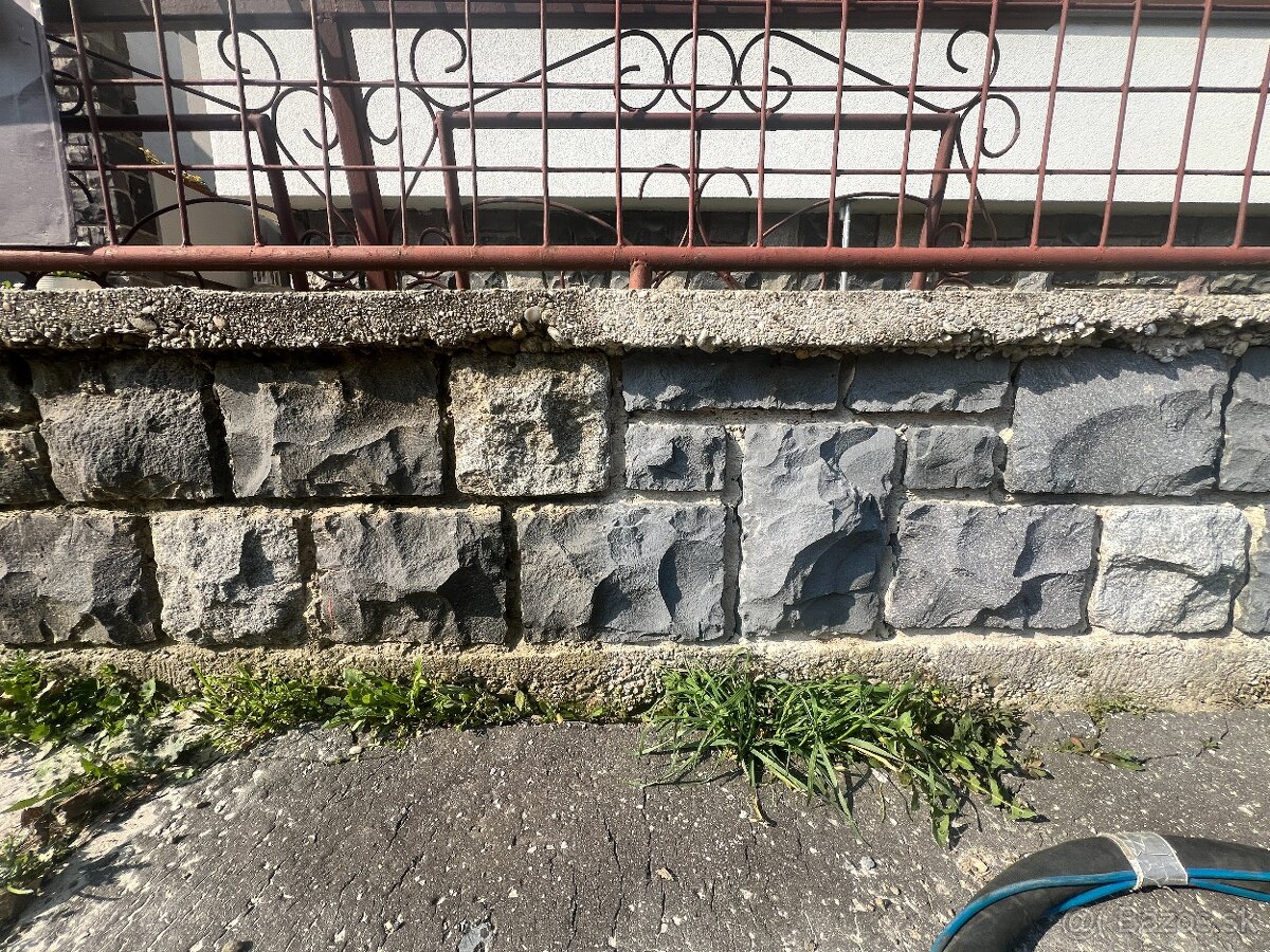 Pieskovanie kameňa, betónu a tehál - 4