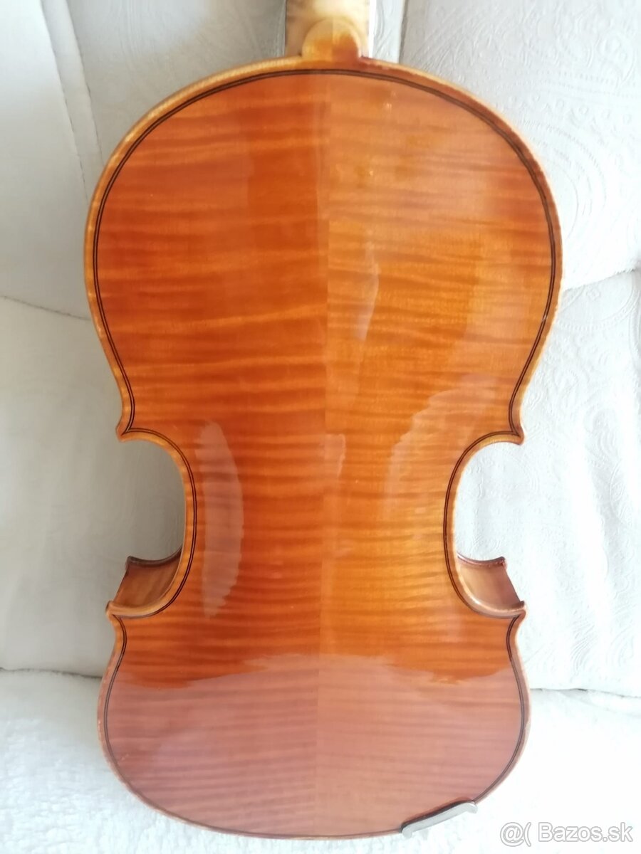 HUSLE O. J. WILLMANN - 4