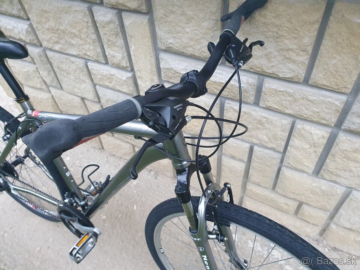 Trekingový bicykel specialized - 4