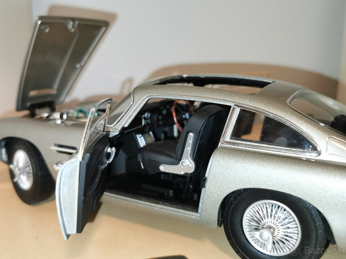 1:18 Aston Martin DB5 (Goldfinger) - 4