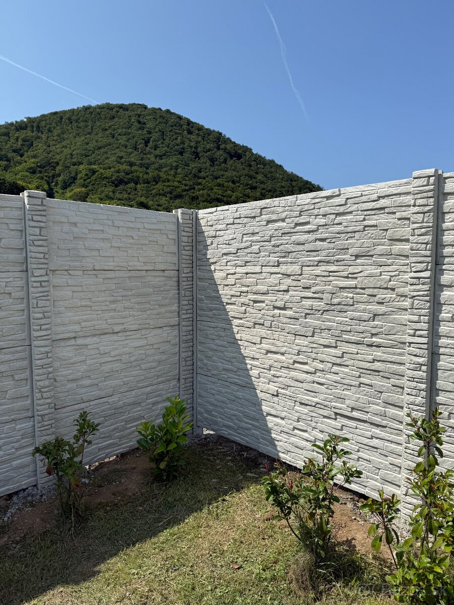 Betónový plot bridlica bez porová- 150bm - ihneď k odberu. - 4