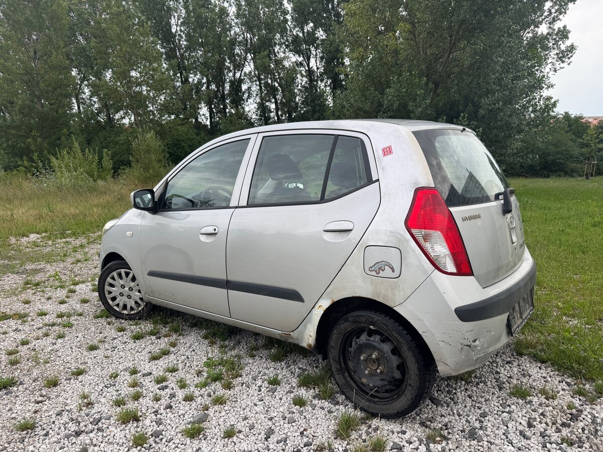Hyundai i10 1.1 48,5kw - 4