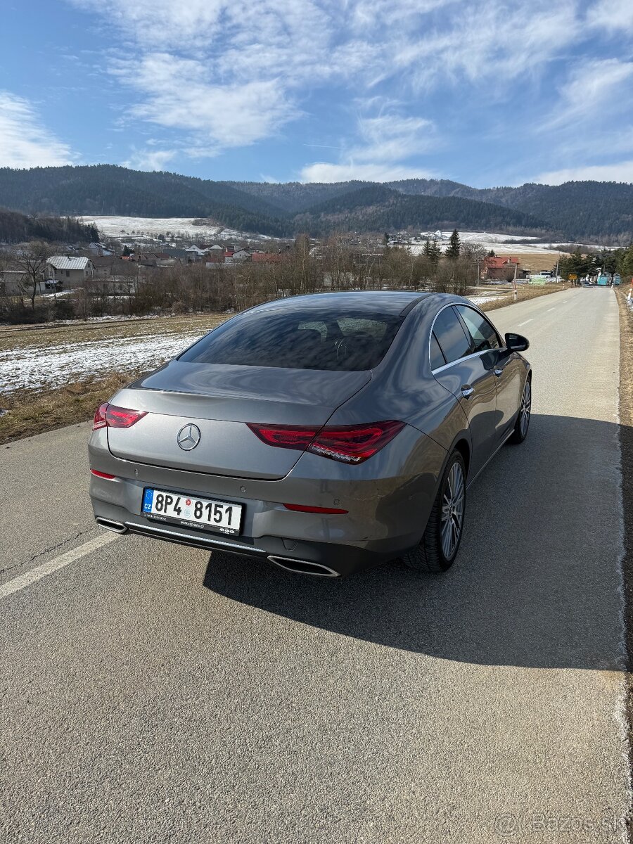 Mercedes-Benz CLA 200-CUPE - 4