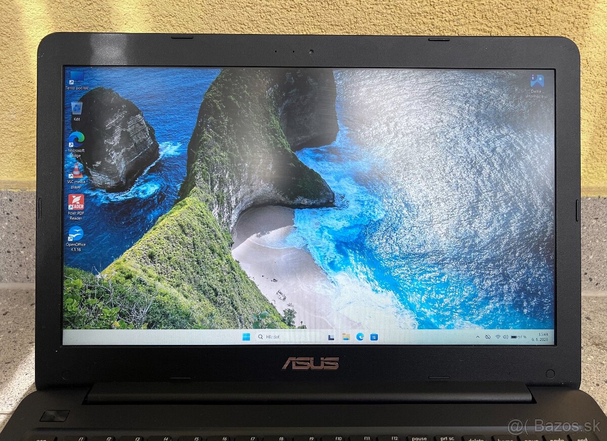 Asus VivoBook / Windows 11 / SSD / 15.6" / Full HD - 4