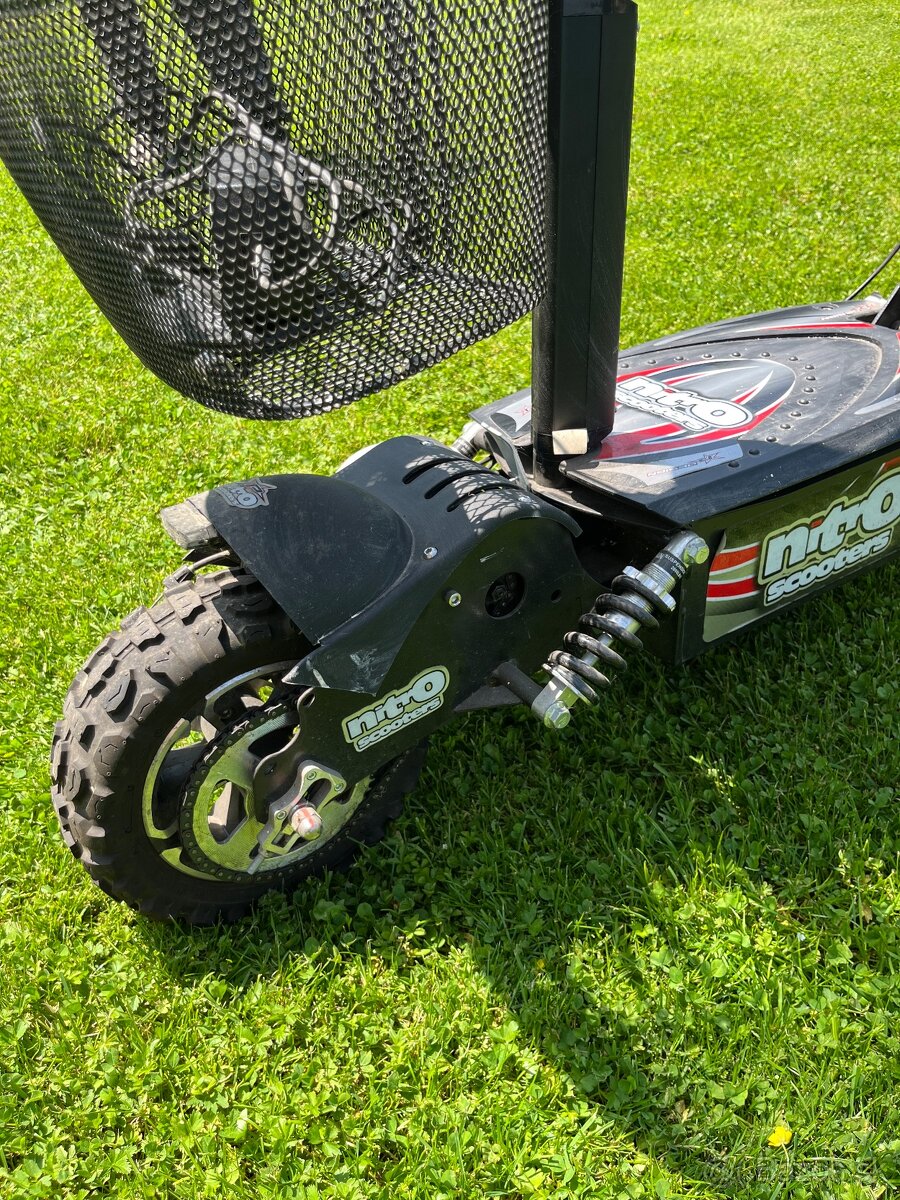 Kolobežka Nitro Scooters XE1000 - 4