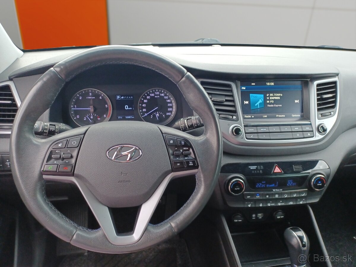 Hyundai Tucson 1.7 CRDi Style 7DCT - 4