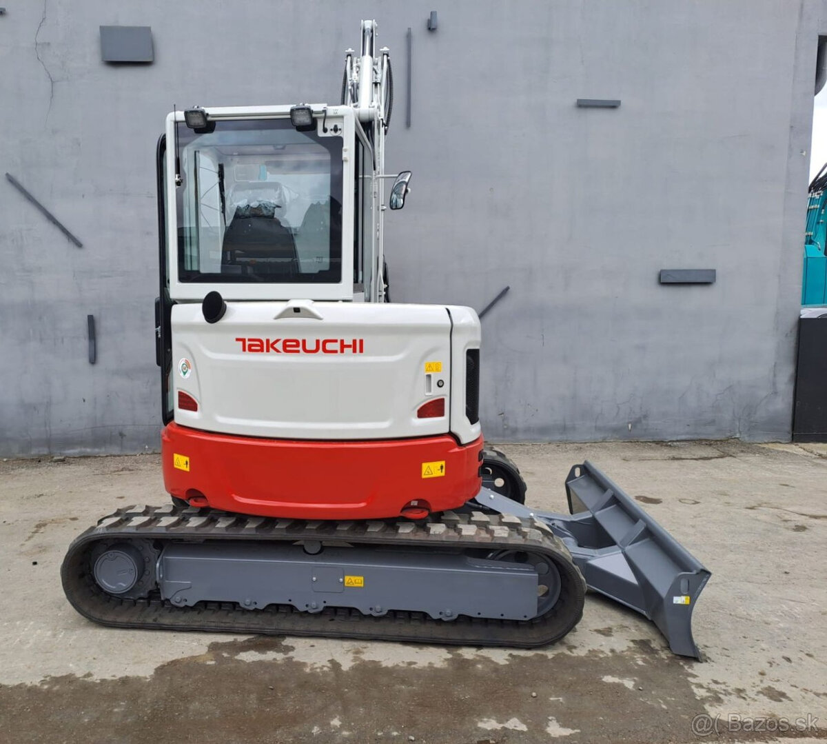 TAKEUCHI TB350R DIESEL + lyžice - 4