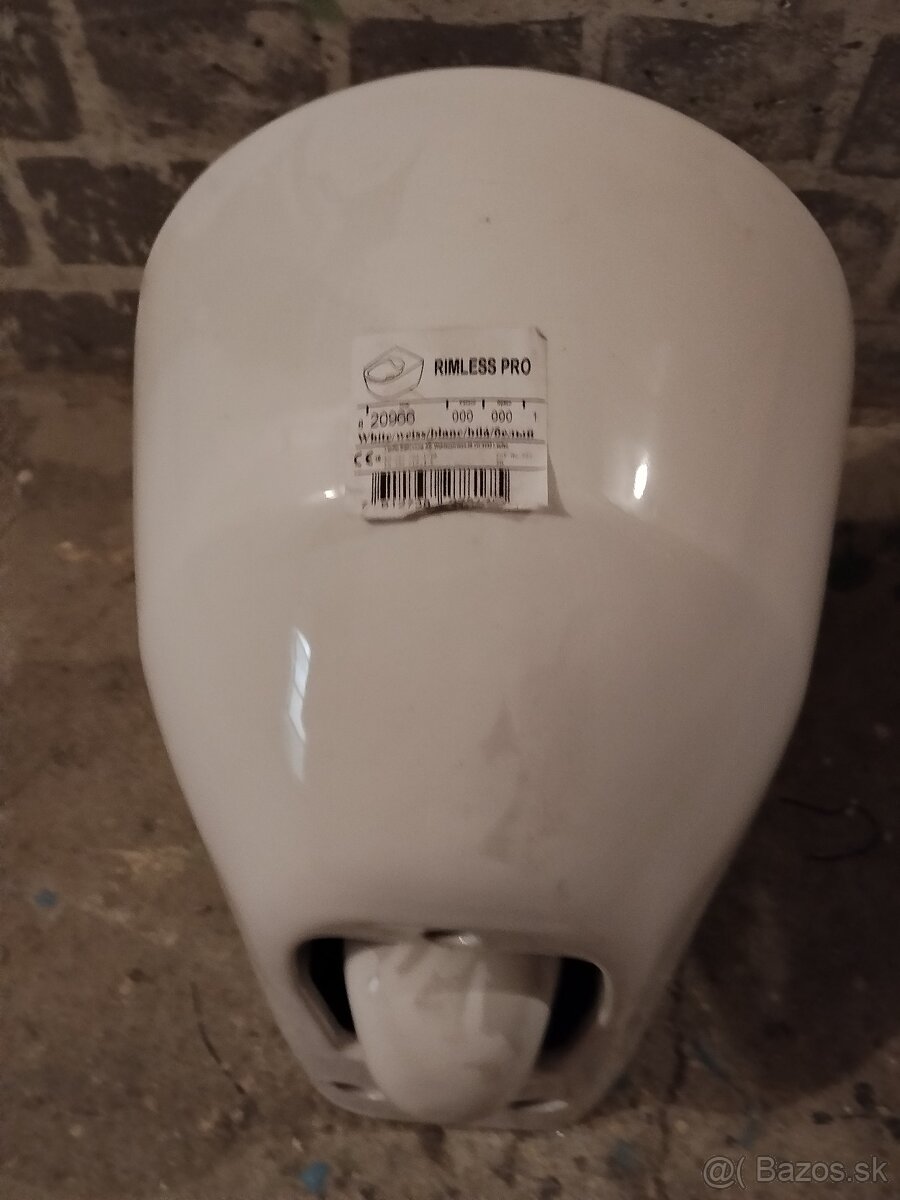 Závesné wc Laufen - 4