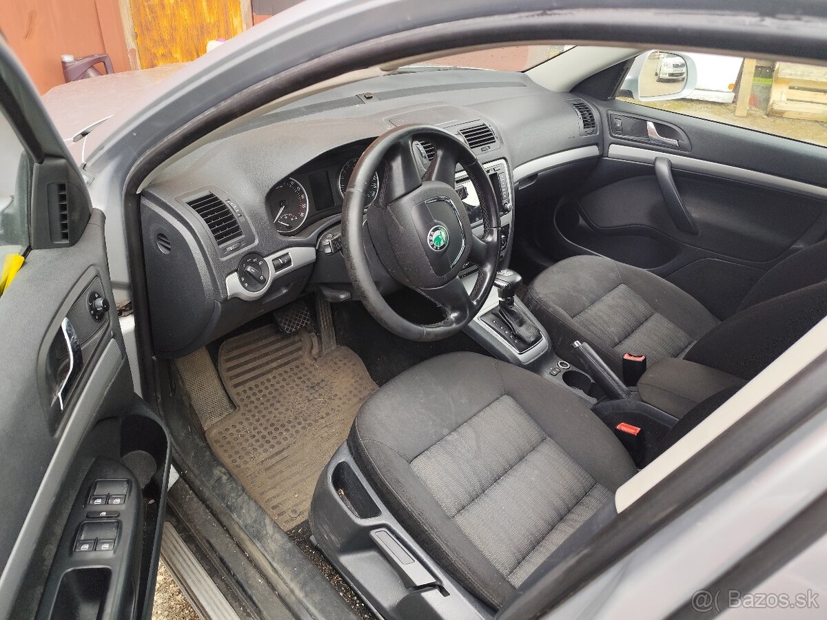 Octavia 2 facelift - 4
