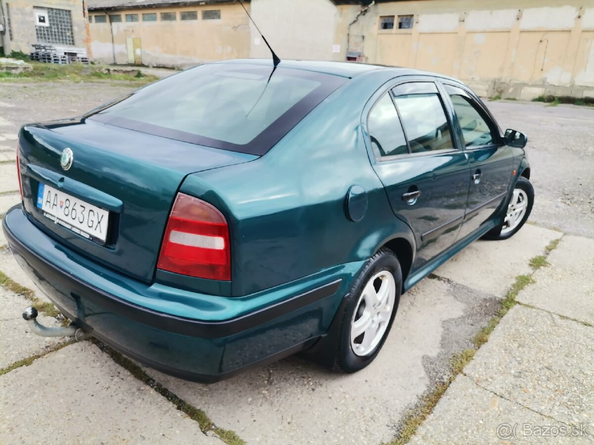 Predám Skoda Octavia 1.8 92Kw M5 5d - 4