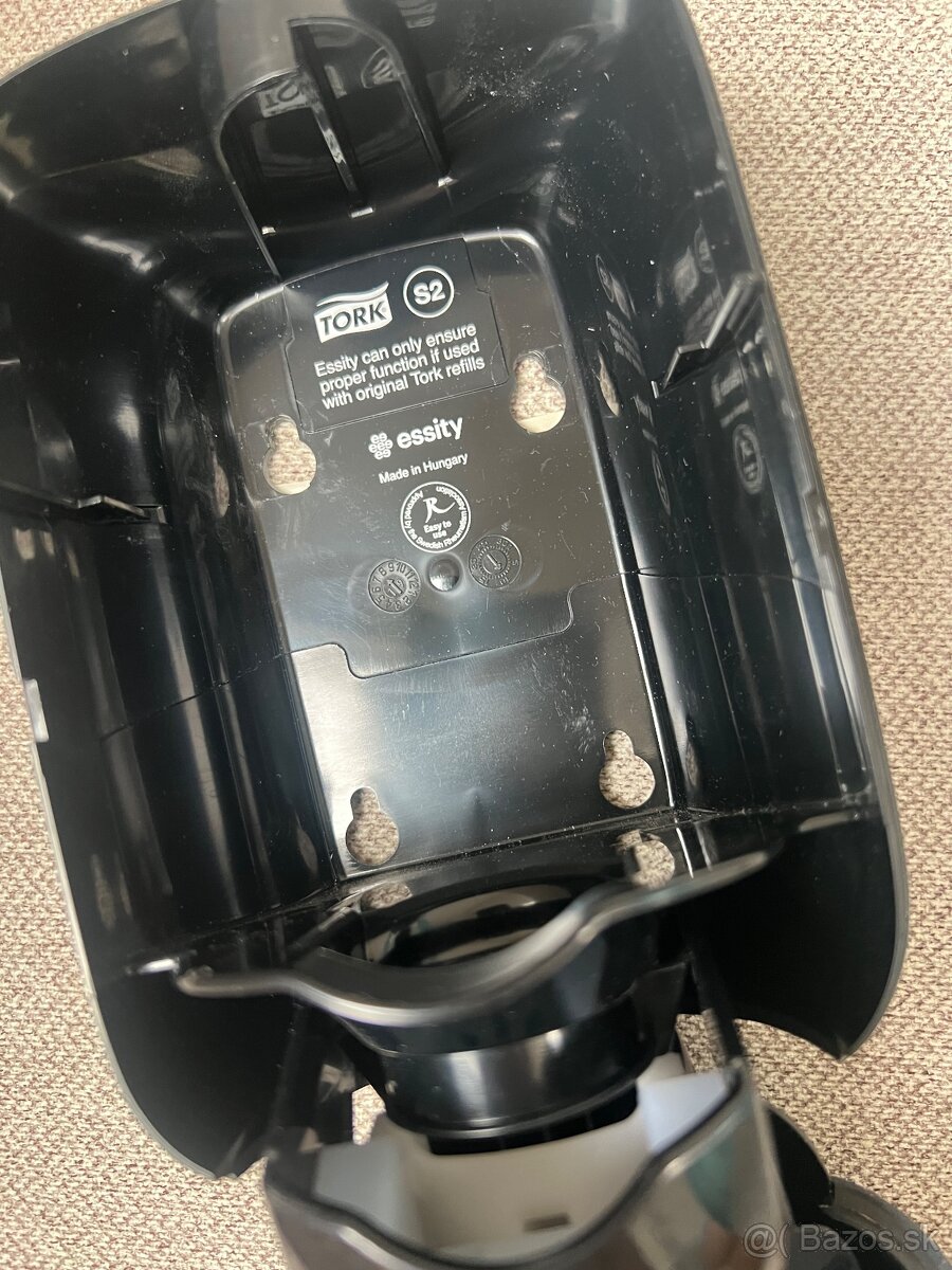 Predám TORK zásobník na utierky a zásobník na mydlo - 4