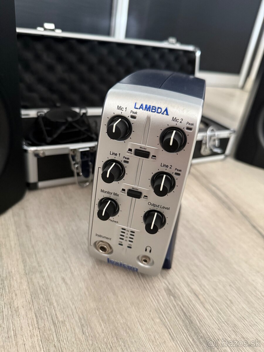 Štúdiové monitory M Audio BX5, Zvuková karta, Mikrofón - 4