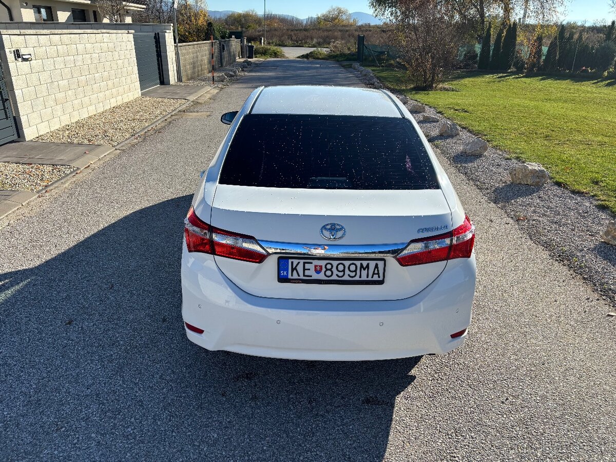 Predám Toyota Corolla - 4