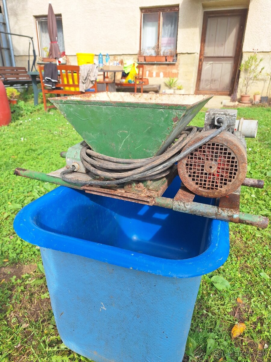 Elektrický mlynček na hrozno - 4