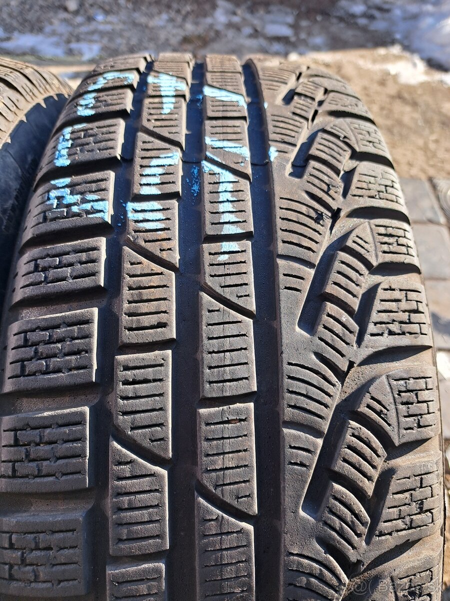 225/60 r17 Pirelli - 4