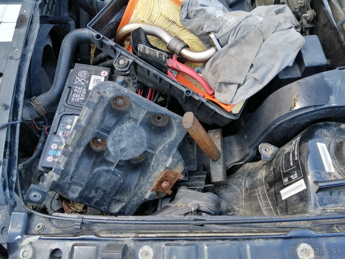 Golf 4 1,9 TDi 85 KW vcelku - 4