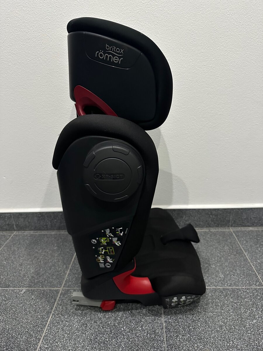 Britax Romer Kidfix 2 S BR 15-36 kg - 4