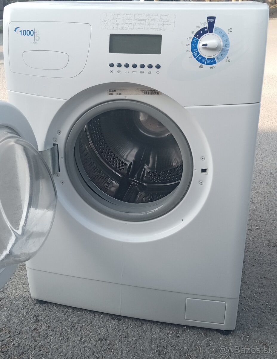 Predám plnefunkčná automatická práčka s displayom,1000 ot./m - 4