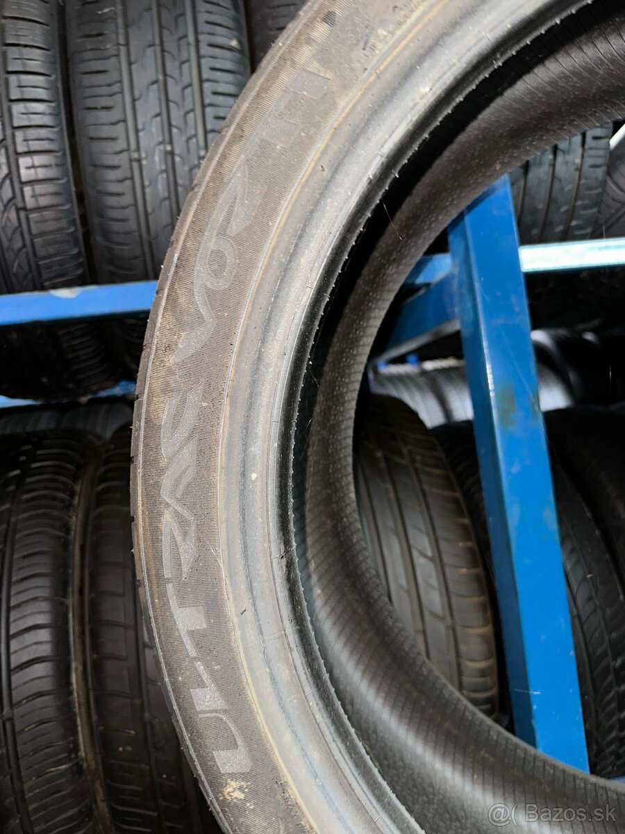 Vredestein 245/40R20 letné pneumatiky - 4