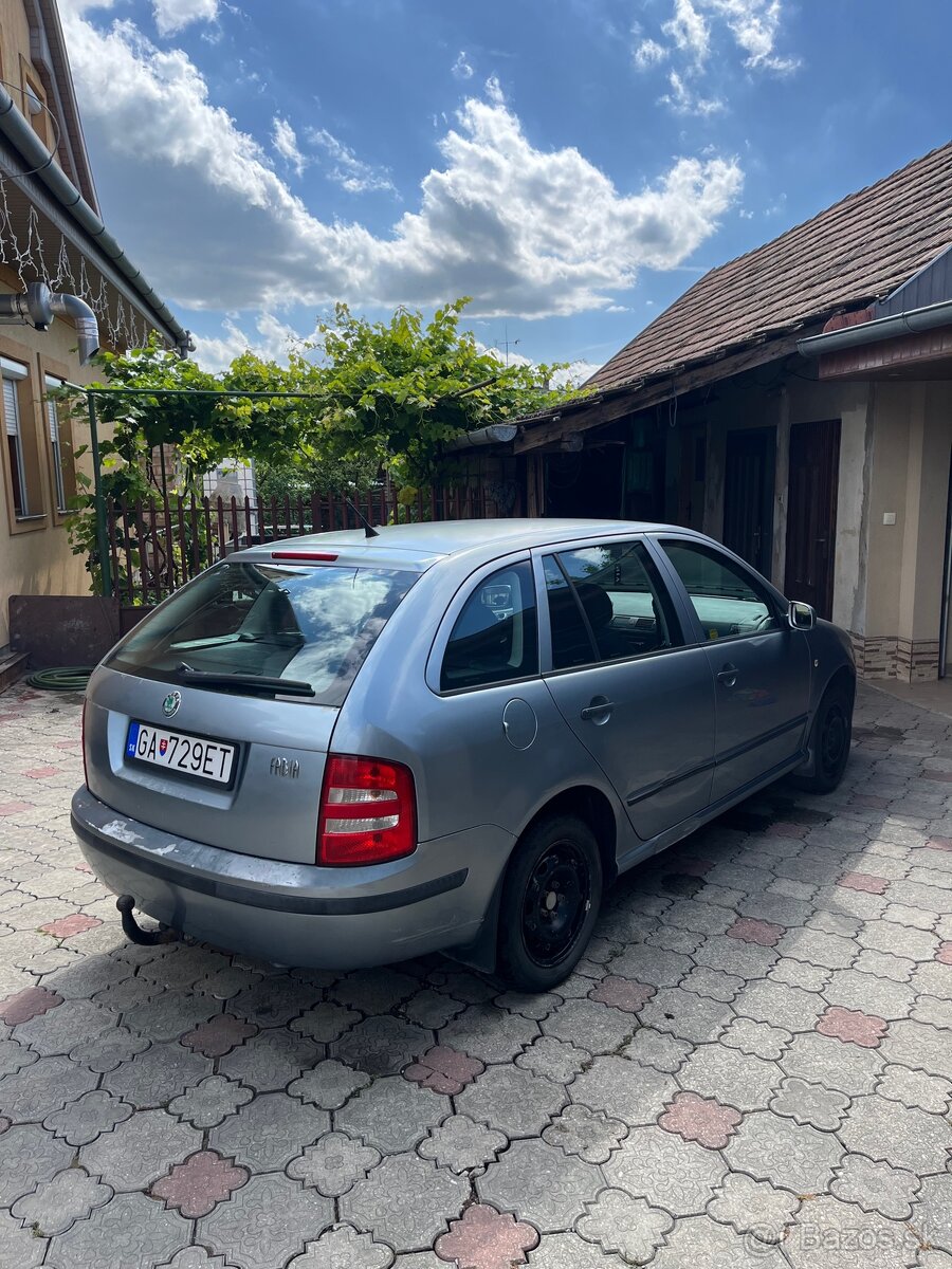 Škoda Fabia kombi 1.4 MPI - 4